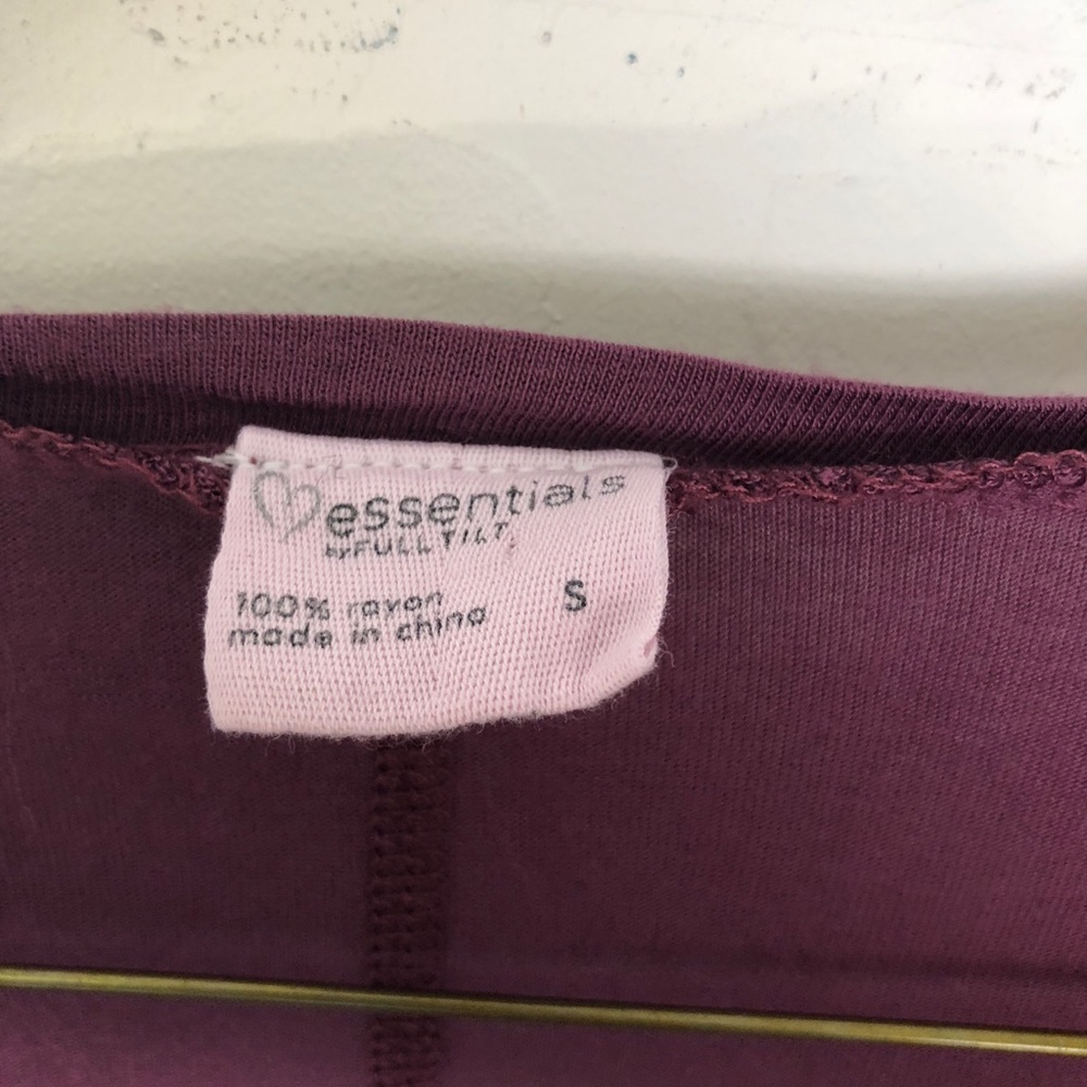 Comfy basic t-shirt - Picture 3 of 4